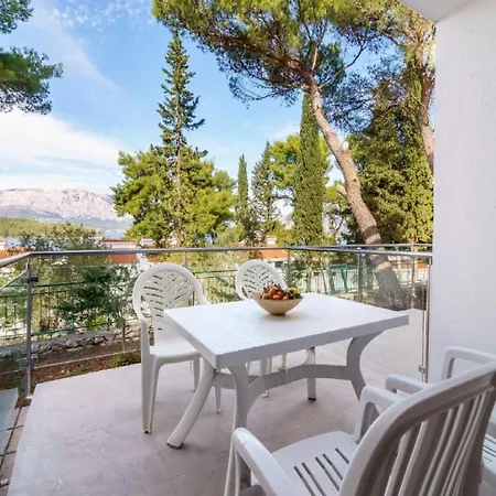 Lumbarda Resort Apartments 아파트 *
